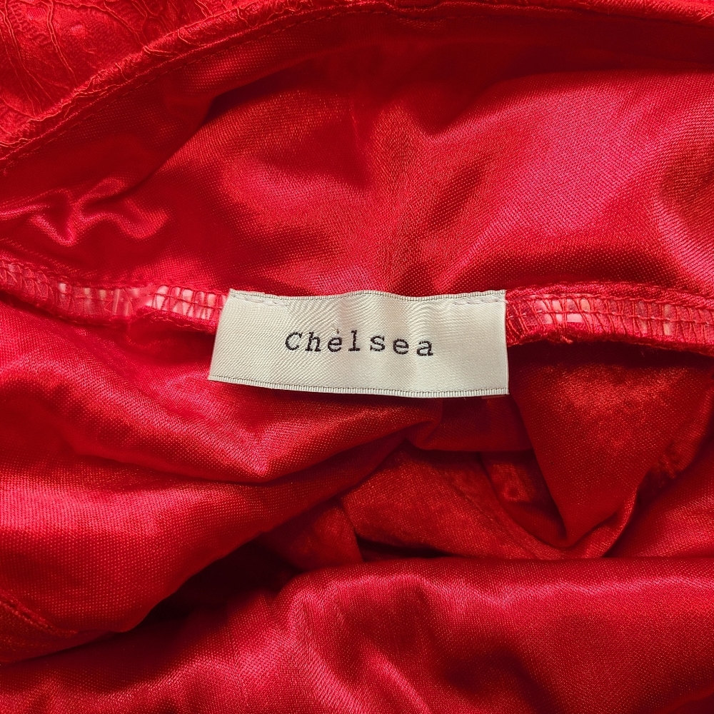Red Dress - Picture 2 of 3